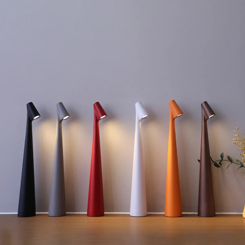 Celo | Minimalist Cone Desk Lamp