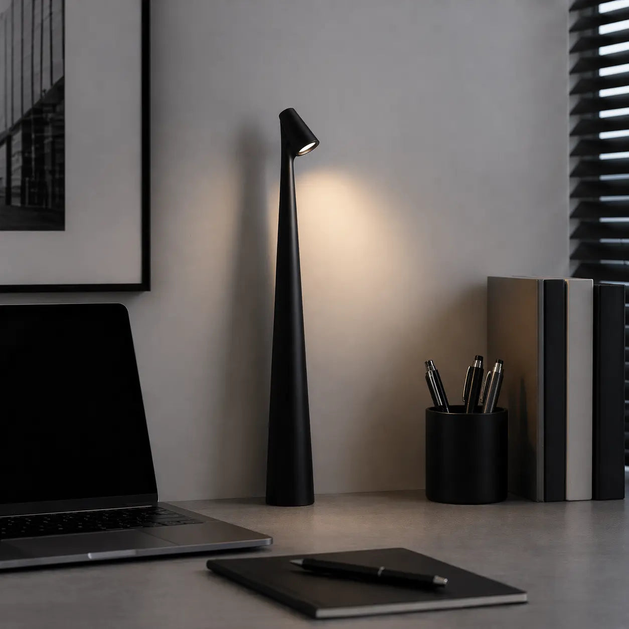 Celo | Minimalist Cone Desk Lamp