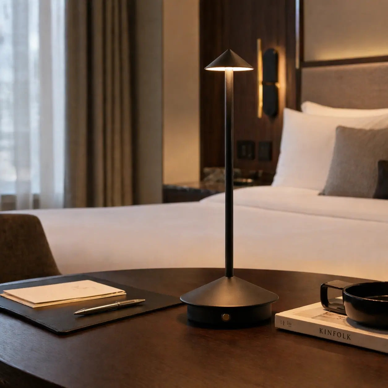 Faro | Cone Rechargeable Table Lamp