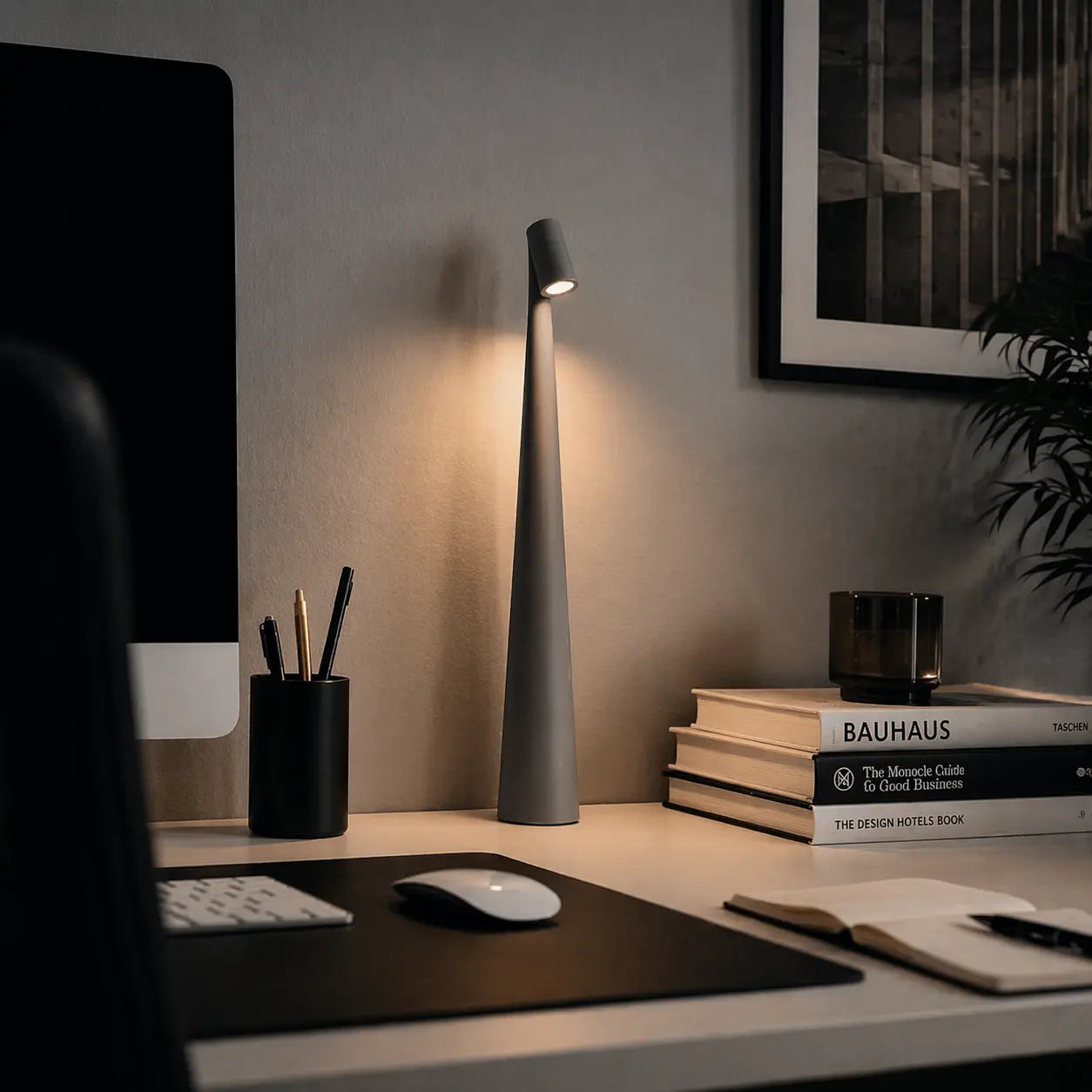 Celo | Minimalist Cone Desk Lamp